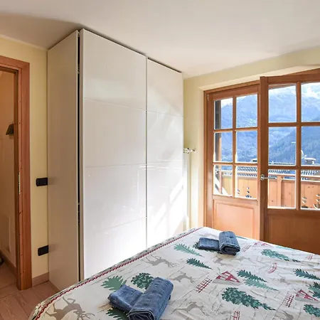 Nice Apartment In Vione *
